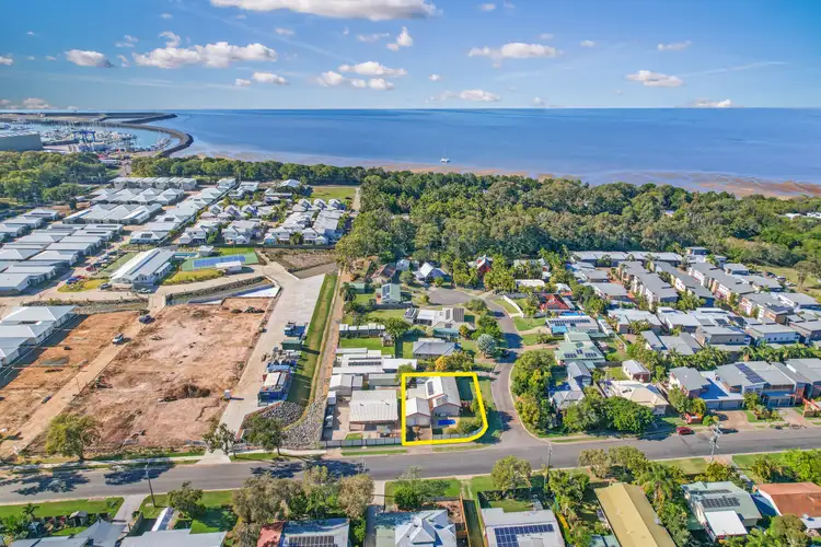 Fourth view of Homely house listing, 2 Jennylee Close, Urangan QLD 4655
