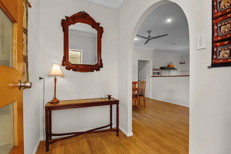 Sixth view of Homely house listing, 2 Jennylee Close, Urangan QLD 4655