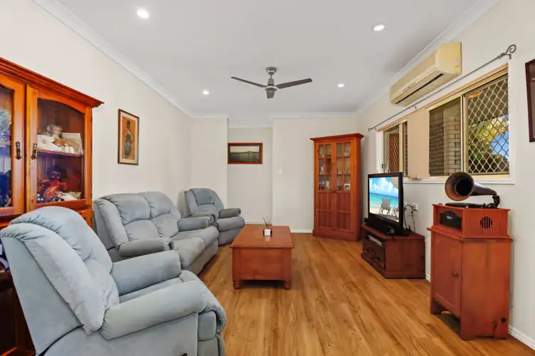 Seventh view of Homely house listing, 2 Jennylee Close, Urangan QLD 4655