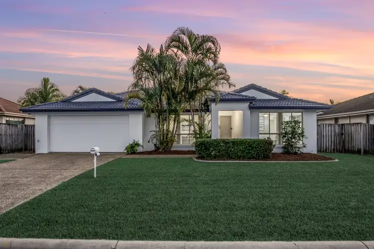12 Maidenhead Court, Oxenford QLD 4210