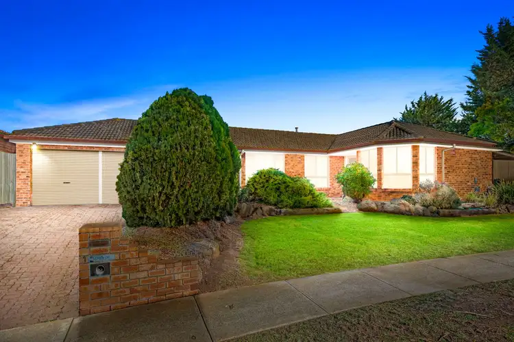 1 Dalvista Court, Werribee VIC 3030