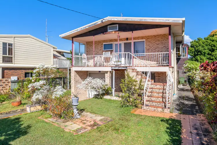 19 Reynolds Avenue, Labrador QLD 4215