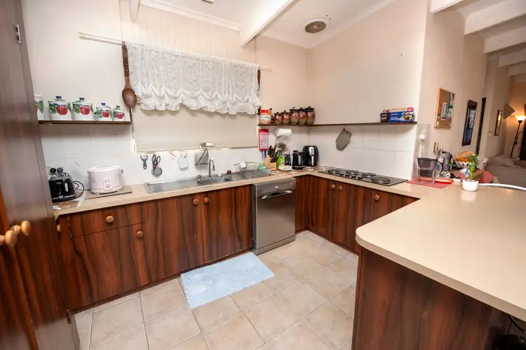 Fifth view of Homely house listing, 7 Currie Street, Swan Hill VIC 3585