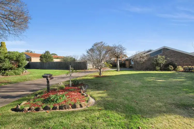Second view of Homely house listing, 1 Moubray Court, Werribee VIC 3030