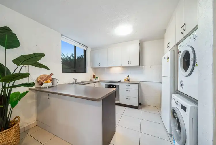 Fifth view of Homely unit listing, 2/73 Parkyn Parade, Mooloolaba QLD 4557