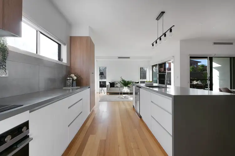 Fifth view of Homely townhouse listing, 2/12 Rathcown Road, Reservoir VIC 3073