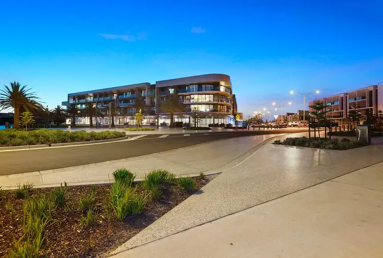 206/50 Catamaran Drive, Werribee South VIC 3030