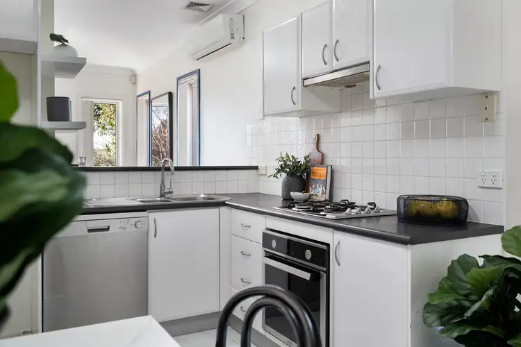 Fifth view of Homely house listing, 25 ST Simon Close, Blair Athol NSW 2560