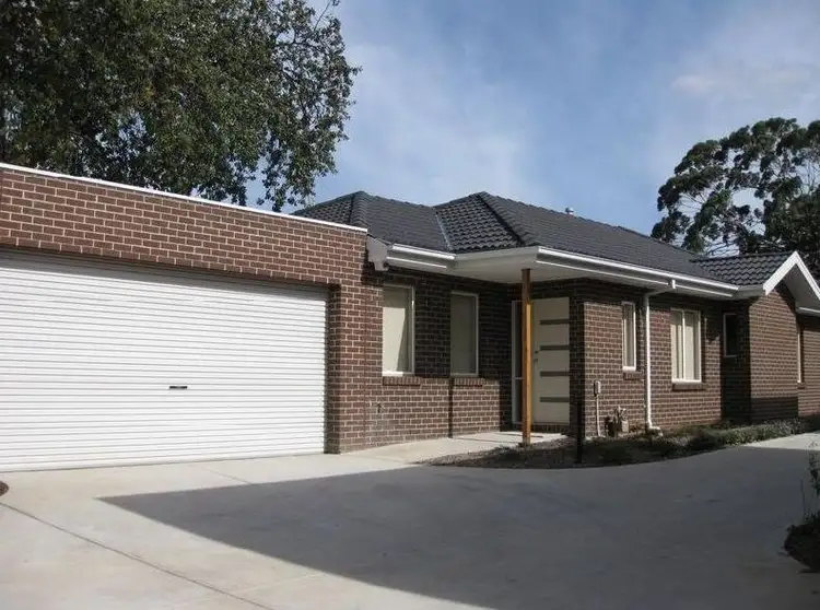 Main view of Homely unit listing, 2/1-3 Langwith Avenue, Boronia VIC 3155