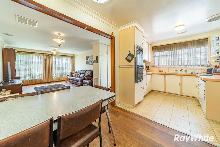 Fifth view of Homely house listing, 8 Grenfell Avenue, Eaglehawk VIC 3556