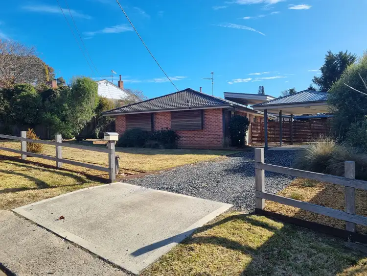 3 Drummond Avenue, Armidale NSW 2350