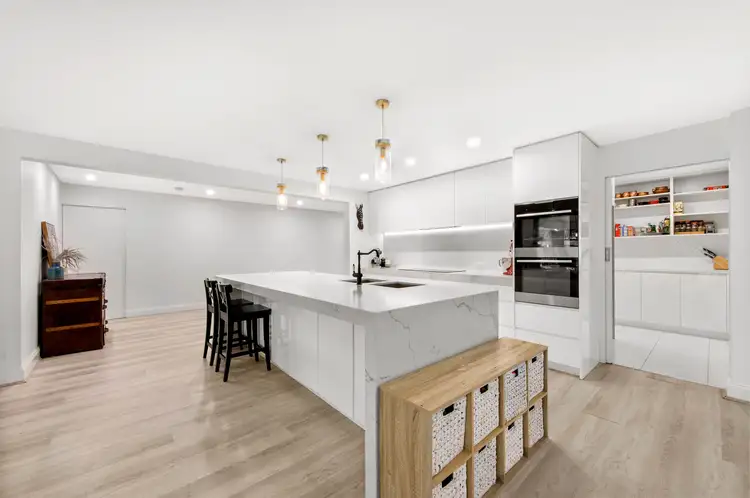 Third view of Homely house listing, 4 Knight Court, Endeavour Hills VIC 3802