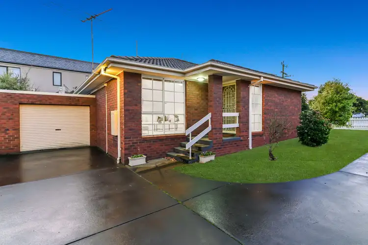 1/8 Glen Road, Glen Waverley VIC 3150