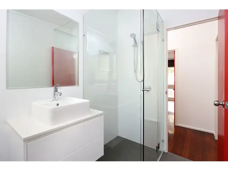 Fourth view of Homely unit listing, 1/29 Blackall Terrace, East Brisbane QLD 4169