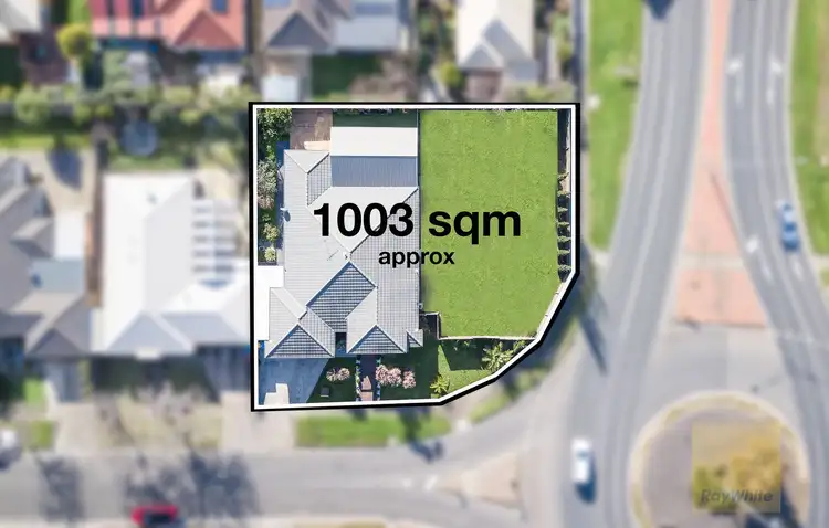 Second view of Homely house listing, 2 Meadow Way, Tarneit VIC 3029