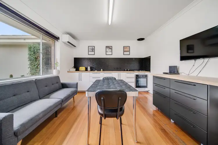 Third view of Homely house listing, 2/147 Kalgoorlie Crescent, Fisher ACT 2611