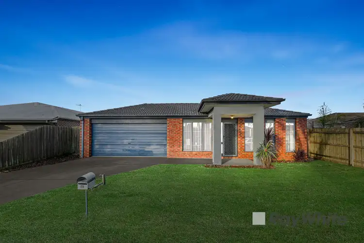 79 Calais Circuit, Cranbourne West VIC 3977
