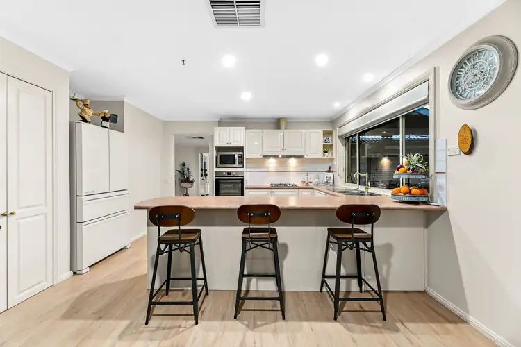 Fifth view of Homely house listing, 40 Jerilderie Drive, Berwick VIC 3806