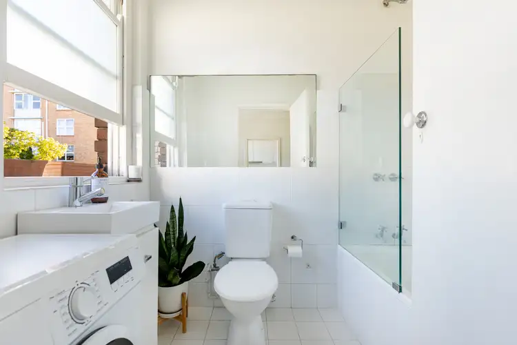 Sixth view of Homely studio listing, 20/2 McDonald Street, Potts Point NSW 2011
