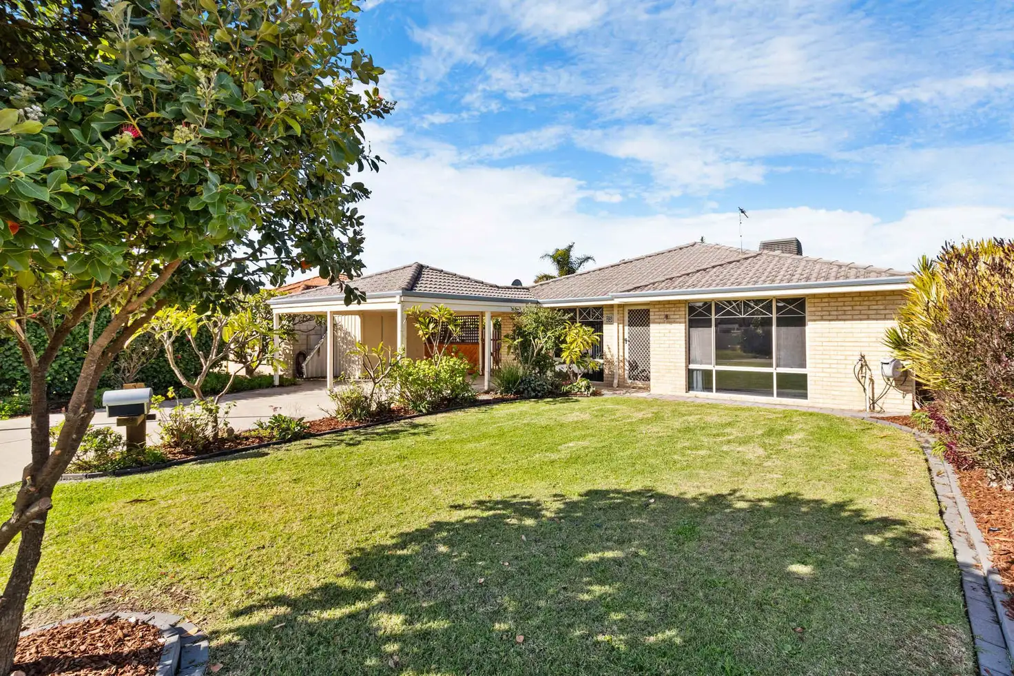 Main view of Homely house listing, 25 Nooyan Close, South Guildford WA 6055