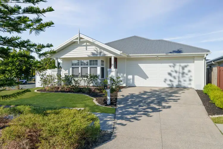 87 Lakeview Promenade, Newport QLD 4020