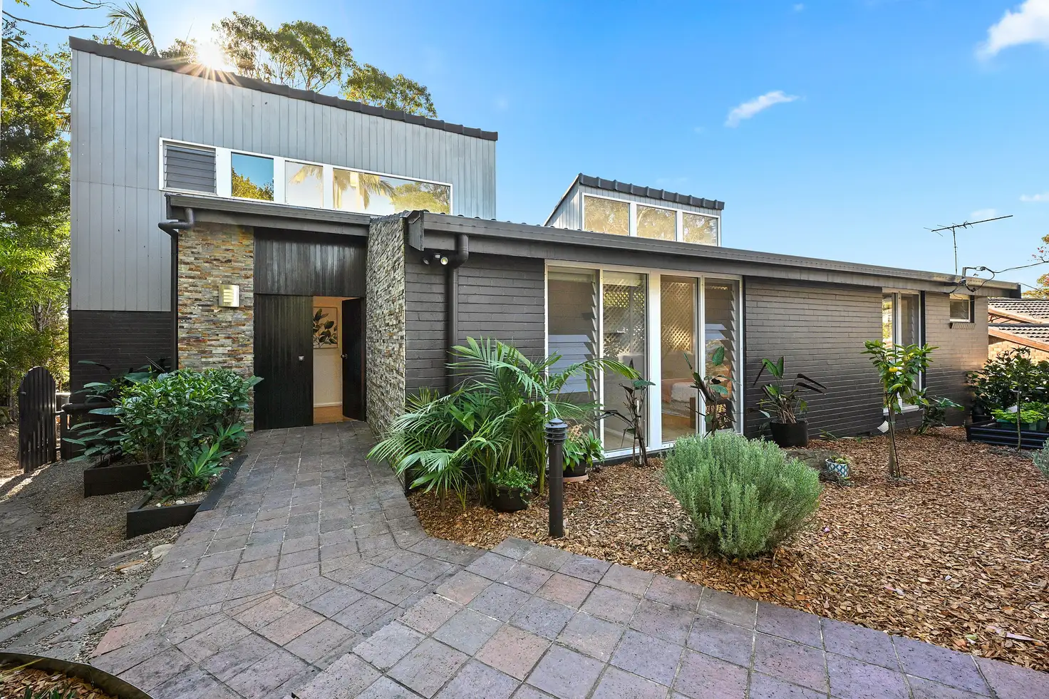 Main view of Homely house listing, 10 Silvertop Close, Westleigh NSW 2120