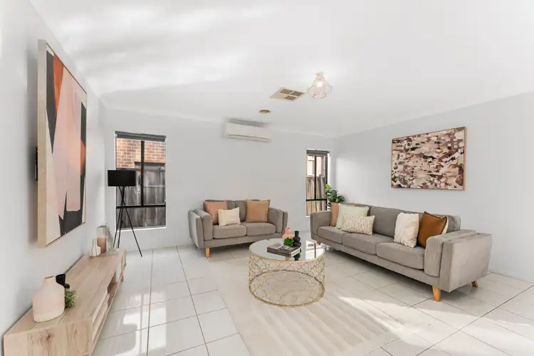 Fifth view of Homely house listing, 19 Viewgrand Rise, Lysterfield VIC 3156