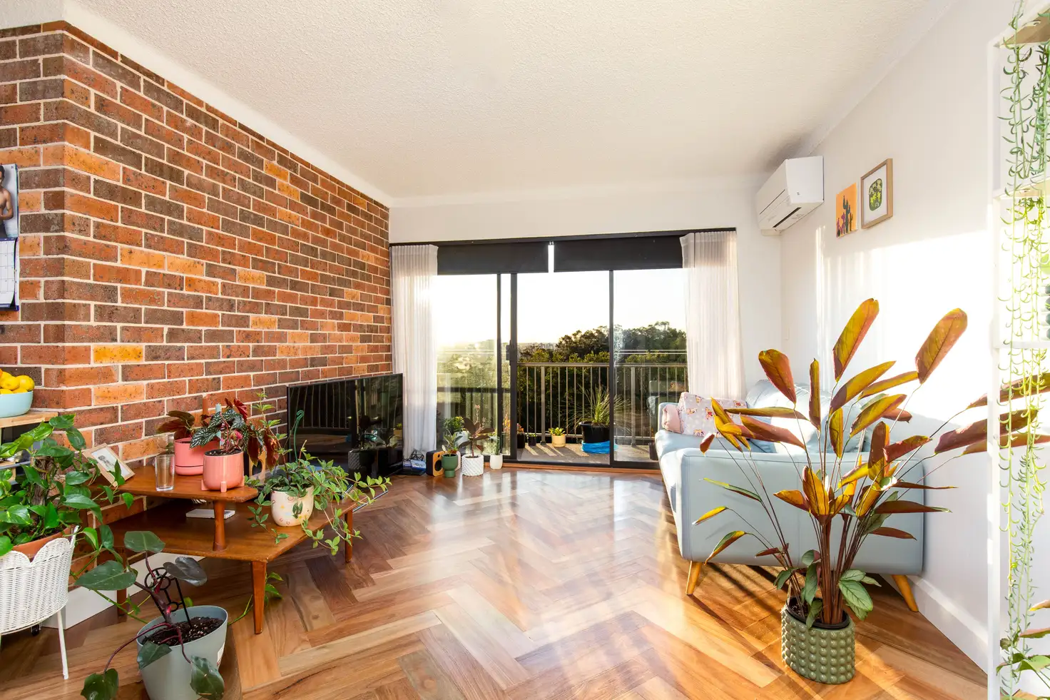 Main view of Homely unit listing, 18/61 Nesca Parade, The Hill NSW 2300