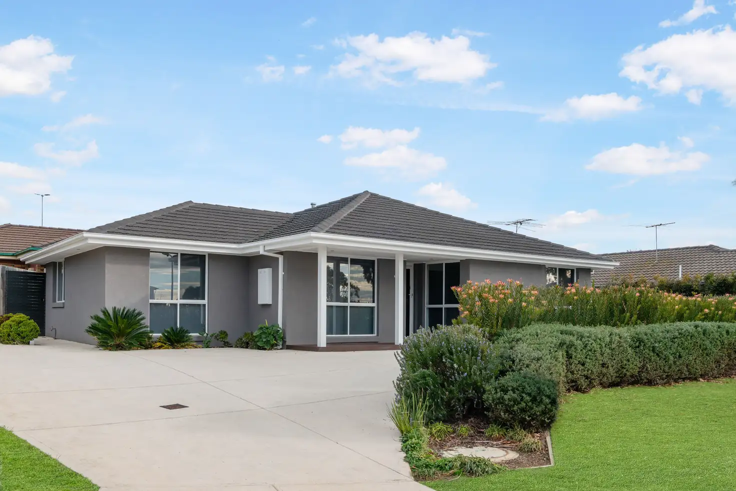 Main view of Homely house listing, 1/8 Pike Place, Bacchus Marsh VIC 3340