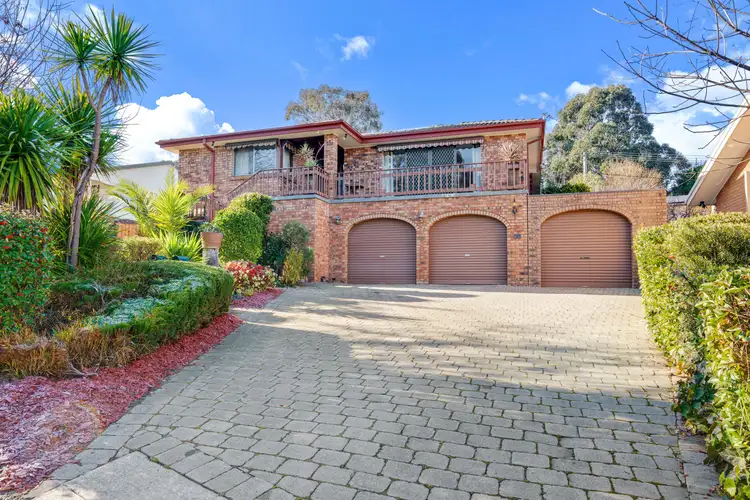 201 Chuculba Crescent, Giralang ACT 2617