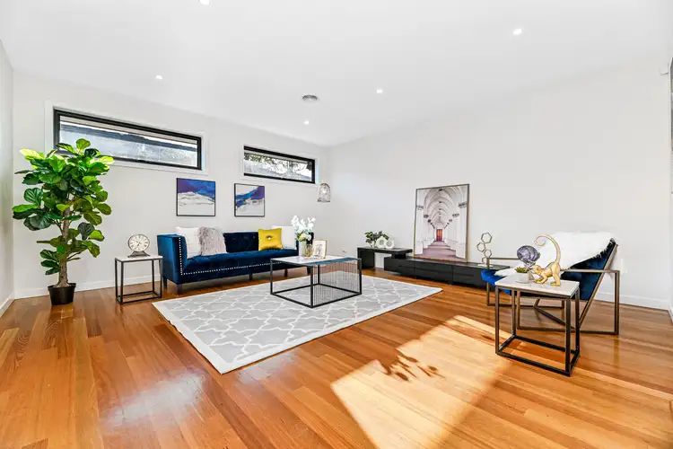 Fifth view of Homely townhouse listing, 2/373 Waverley Road, Mount Waverley VIC 3149