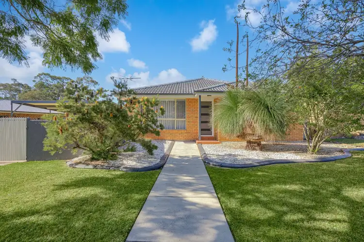17 Lupin Close, Metford NSW 2323