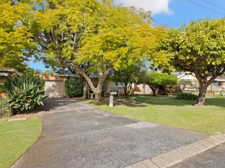 23 Saturn Street, Beckenham WA 6107