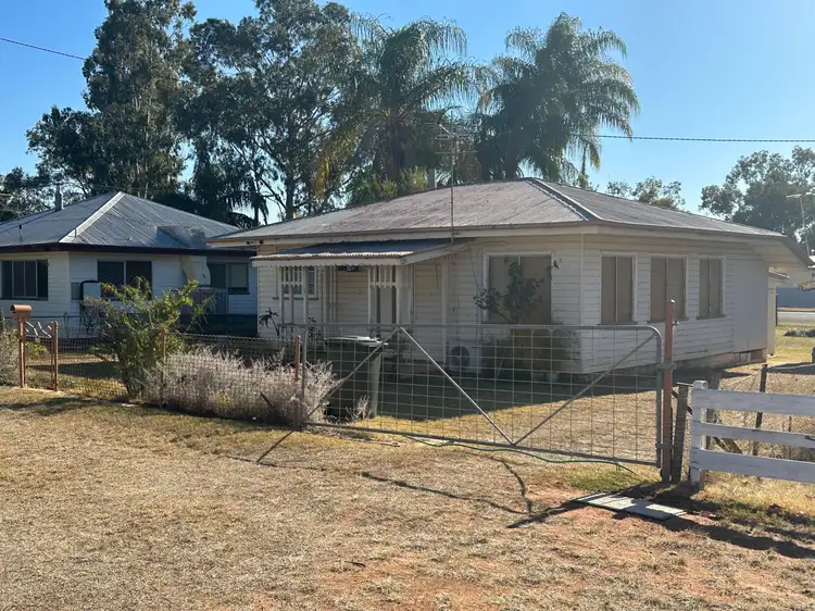 195 Parry Street, Charleville QLD 4470