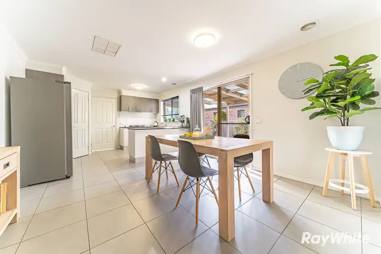 Fifth view of Homely house listing, 18 Sylvan Retreat, White Hills VIC 3550
