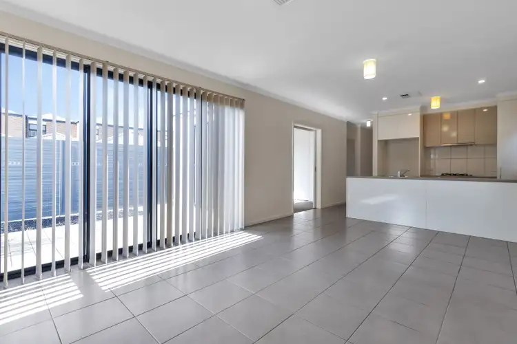Fifth view of Homely house listing, 4 Tulloch Drive, St Clair SA 5011