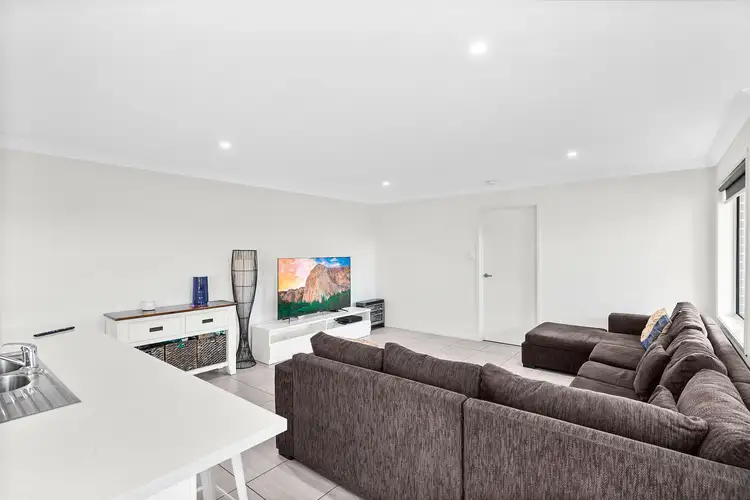 Third view of Homely villa listing, 1D Kimbeth Crescent, Albion Park Rail NSW 2527
