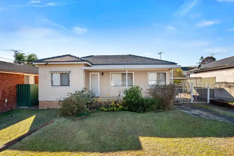 7 Nicholson Avenue, Leumeah NSW 2560