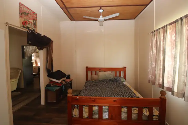 Fifth view of Homely block of units listing, 8 -10 Bruce Parade, Lucinda QLD 4850