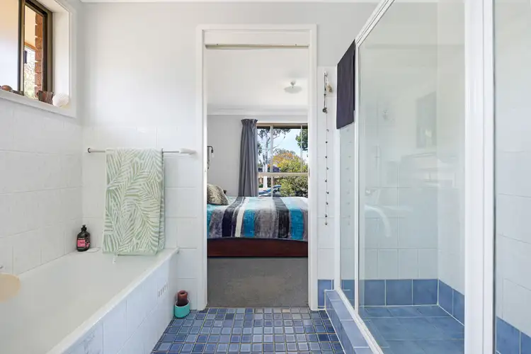 Fifth view of Homely house listing, 4 Prospect Close, Tamworth NSW 2340