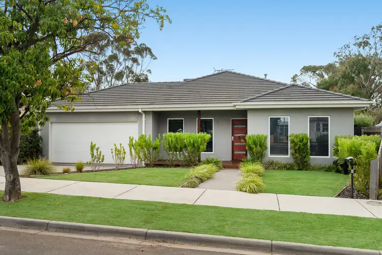 6 Lorna Street, Bacchus Marsh VIC 3340