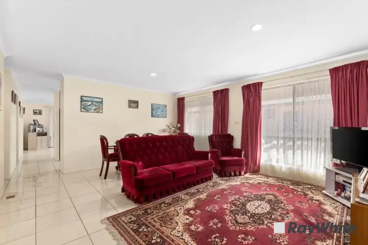 Second view of Homely house listing, 7 Hartley Link, Endeavour Hills VIC 3802
