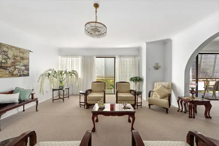 2/142 Windermere Road, Hamilton QLD 4007