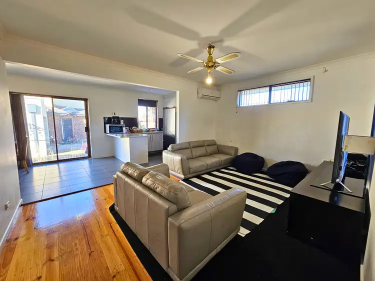 Fifth view of Homely unit listing, 1/71 Peppercorn Parade, Epping VIC 3076