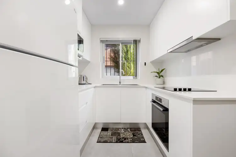 2/148 The Boulevarde, Punchbowl NSW 2196