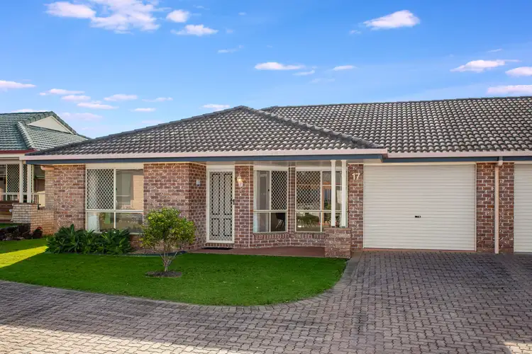 83 Lindsay Road