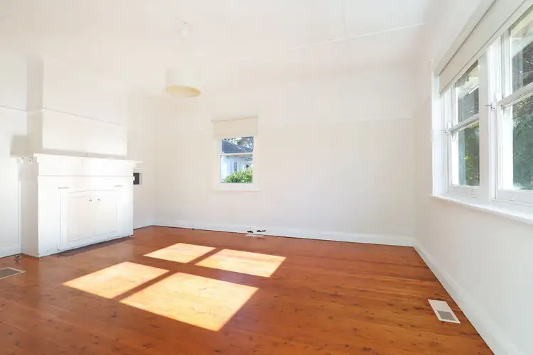 Fifth view of Homely house listing, 25 Hat Hill Road, Blackheath NSW 2785