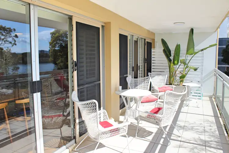 Second view of Homely other listing, 1/108 Macquarie Street, St Lucia QLD 4067