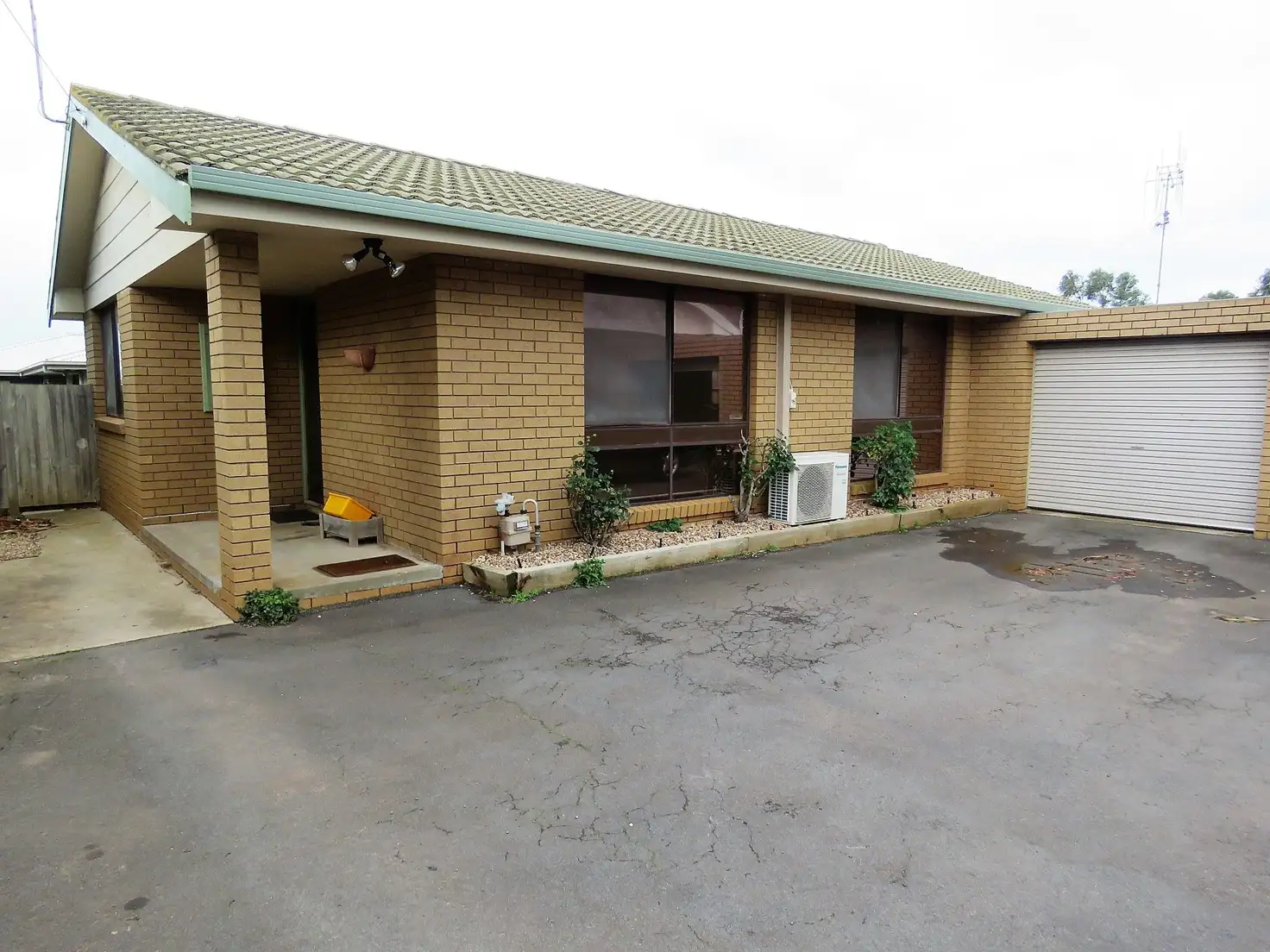 Main view of Homely unit listing, 2/9 Karana Drive, Warrnambool VIC 3280