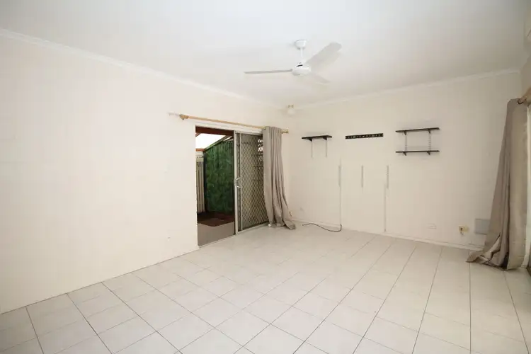 Third view of Homely unit listing, 8/43 Surrey Street, Hyde Park QLD 4812